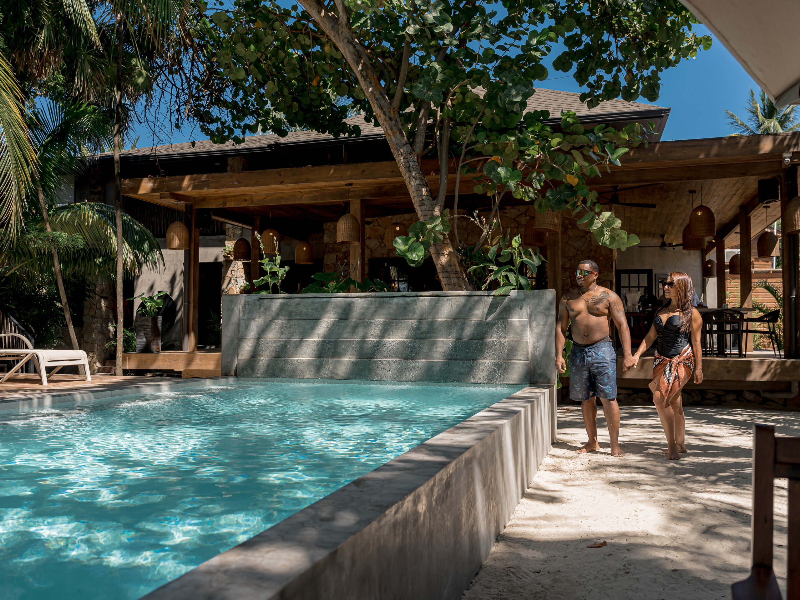 Arca Roatan