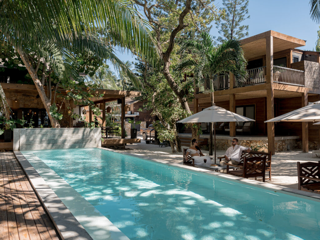 Best Luxury Hotels Roatan
