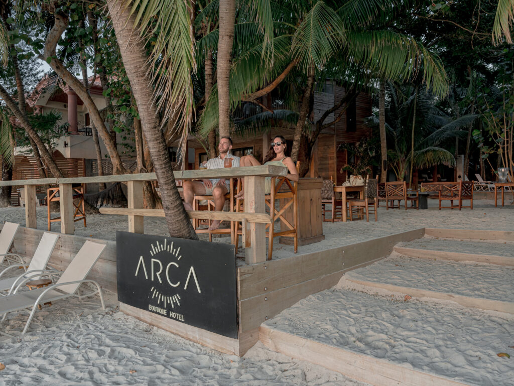 Best Hotels in Roatan Island