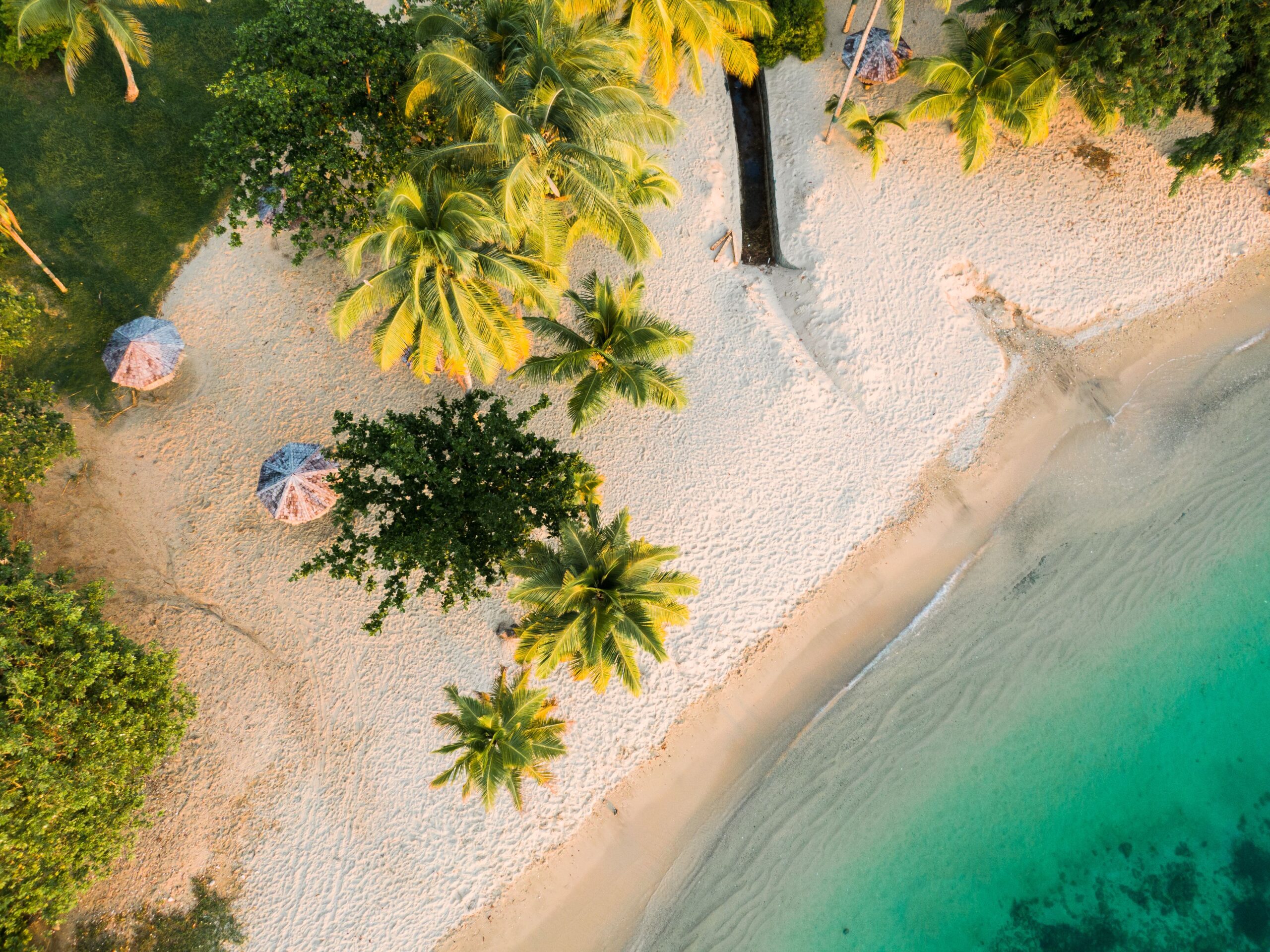 Bay Islands Hotels