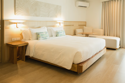 Spacious luxury suite interior designed for comfort in Roatan